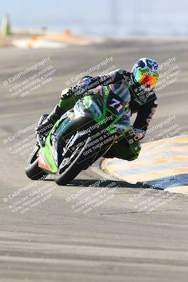 media/Jan-14-2024-SoCal Trackdays (Sun) [[2e55ec21a6]]/Turns 9 and 8 (10am)/